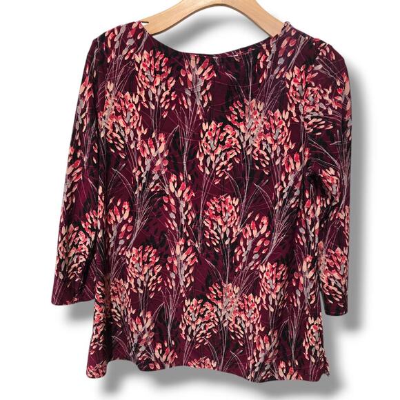 croft & barrow Tops - Croft & Barrow women's Burgundy floral 3/4 sleeves pullover blouse small